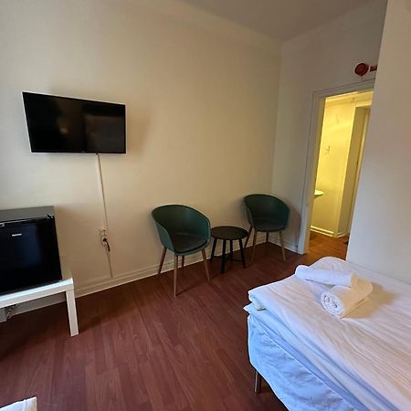Vattengraendens Vandrarhem & Hotel Norrkoping Bagian luar foto