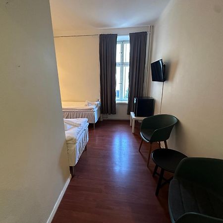 Vattengraendens Vandrarhem & Hotel Norrkoping Bagian luar foto